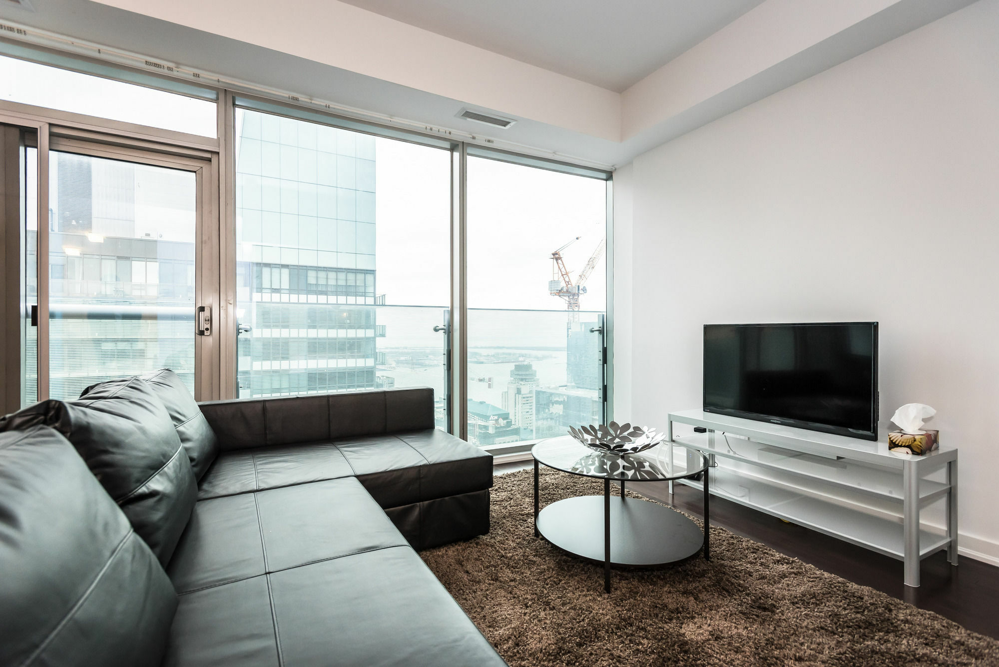 Downtown Luxury Lakeview Condo Toronto Exterior photo